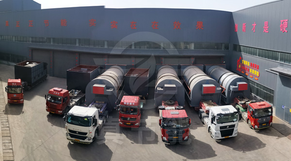 四套廣西飛南公司定制的真節(jié)能危廢污泥干燥設備發(fā)貨現場